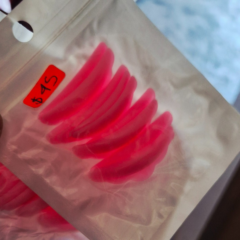 Pads lash lifting