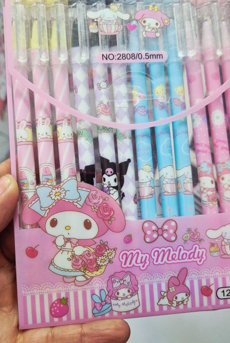 Plumas sanrio