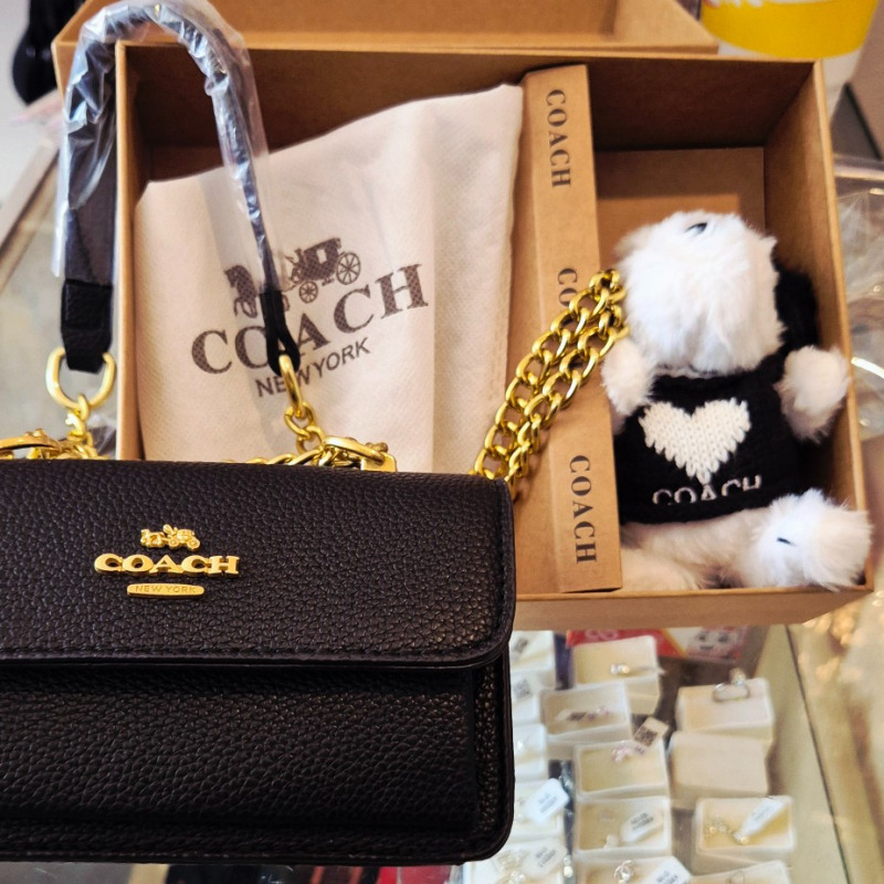 Bolsa coach negra caja snoopy