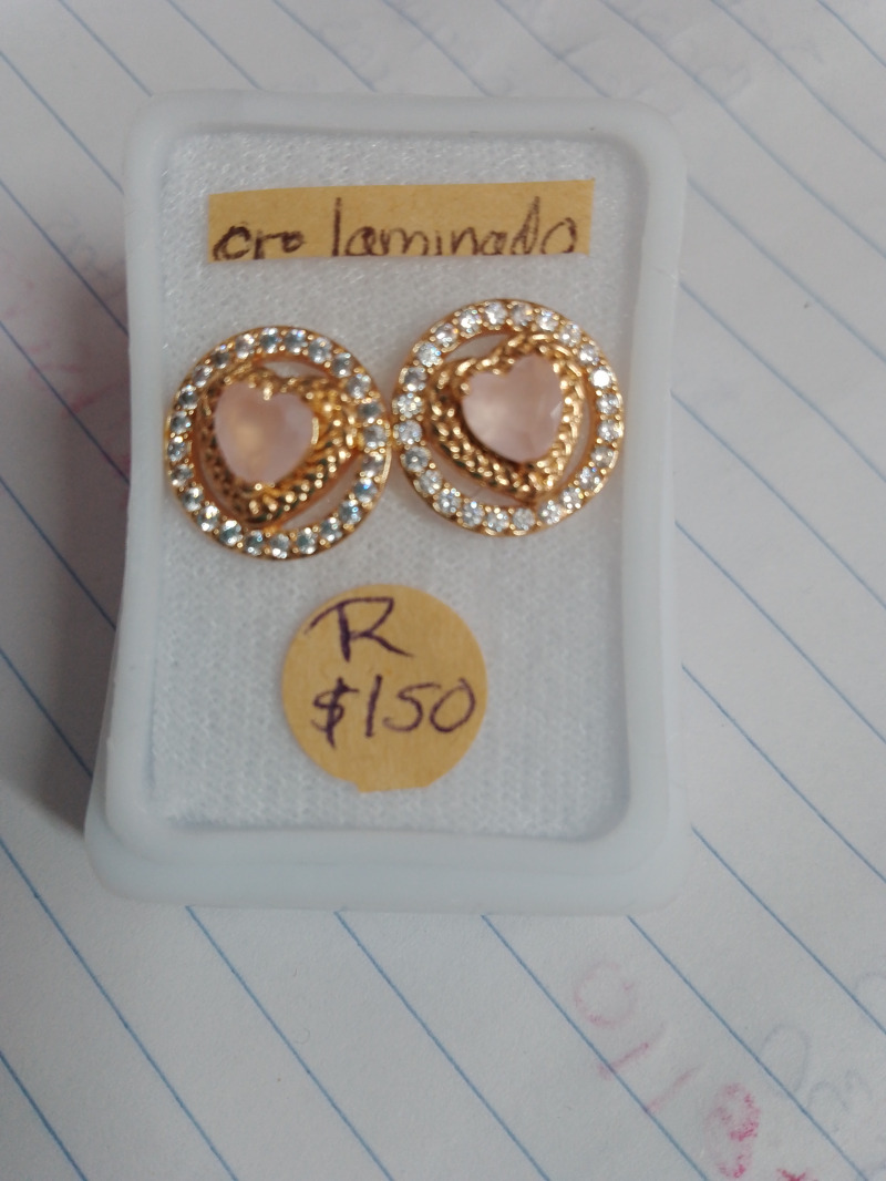 Arete corazon oro laminado