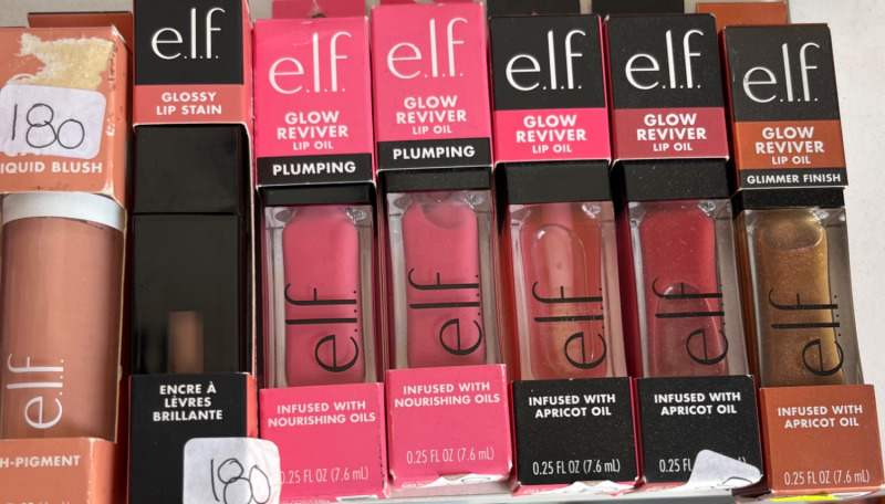 Lip oil elf