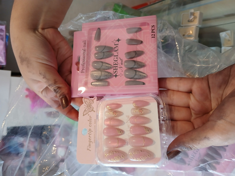 Uñas  press-on
